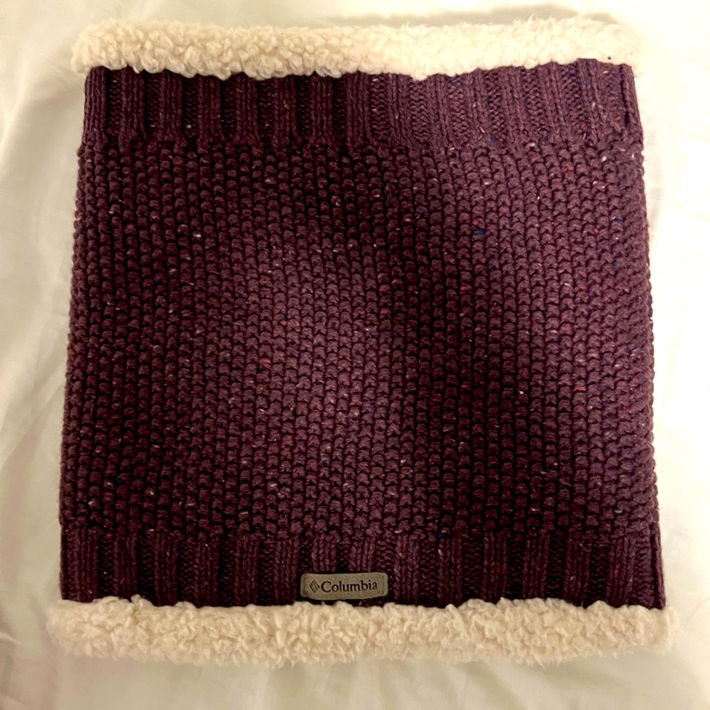 Columbia Fleece lined neck gaiter